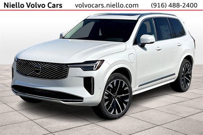 New 2025 Volvo XC90 T8 Plus w/ Protection Package Premier