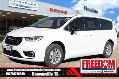 New 2025 Chrysler Pacifica Select