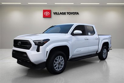 New 2024 Toyota Tacoma SR5