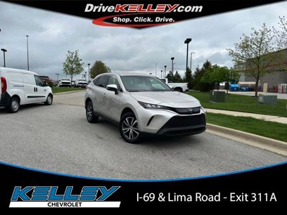 Used 2021 Toyota Venza LE w/ Carpet Mat Package (TMS)