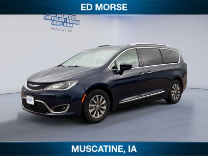 Used 2019 Chrysler Pacifica Touring-L Plus w/ Advanced Safetytec Group