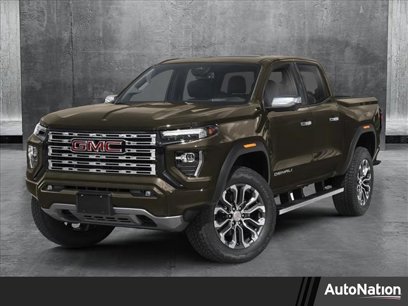 New 2025 GMC Canyon Denali