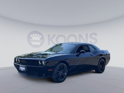 Used 2018 Dodge Challenger SXT w/ Blacktop Package