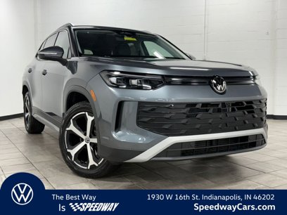 New 2025 Volkswagen Tiguan SE