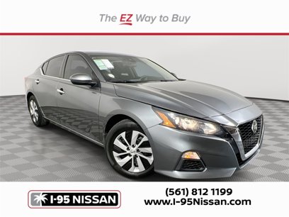 Certified 2022 Nissan Altima 2.5 S w/ Driver Assist Package