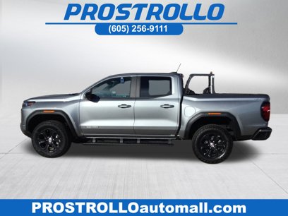 New 2024 GMC Canyon Elevation w/ Elevation Premium Package