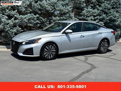 Used 2023 Nissan Altima 2.5 SV