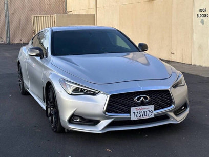 Used 2017 INFINITI Q60 Red Sport 400