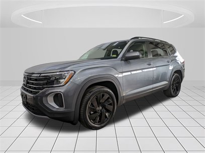 New 2025 Volkswagen Atlas SE