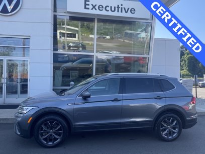 Certified 2022 Volkswagen Tiguan SE w/ Panoramic Sunroof Package