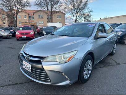 Used 2016 Toyota Camry LE