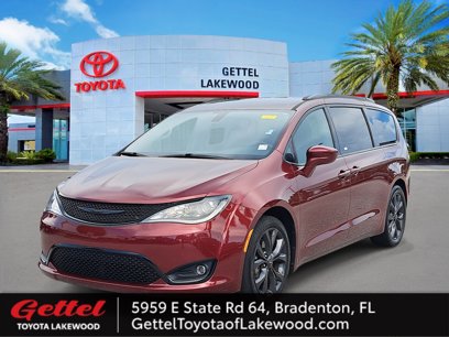 Used 2020 Chrysler Pacifica Touring-L w/ S Appearance Package