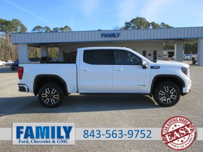 New 2025 GMC Sierra 1500 AT4 w/ AT4 Premium Package