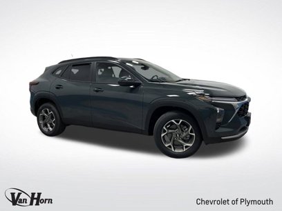 New 2025 Chevrolet Trax LT w/ Sunroof Package