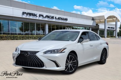 New 2025 Lexus ES 350 w/ Premium Package