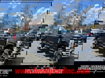 New 2025 Ford F350 XLT w/ Tremor Off-Road Package