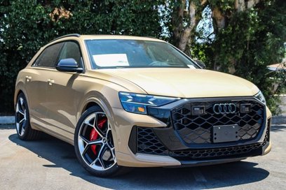 New 2025 Audi RS Q8 performance