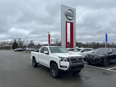 Used 2025 Nissan Frontier SV w/ SV Convenience Package
