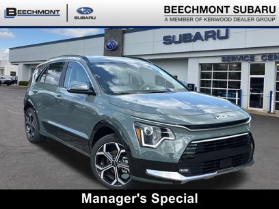 Used 2025 Kia Niro EX Touring