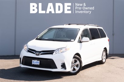 Used 2020 Toyota Sienna LE