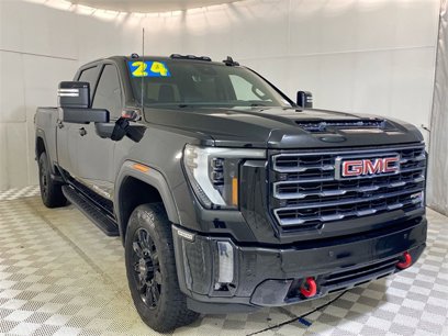 Used 2024 GMC Sierra 2500 AT4 w/ Technology Package