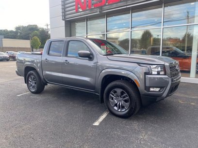 Used 2025 Nissan Frontier SV w/ SV Convenience Package