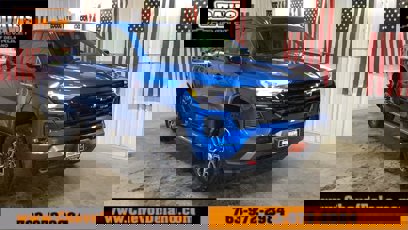 Used 2023 Chevrolet Colorado Z71 w/ Z71 Convenience Package 2