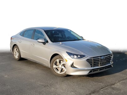 Used 2023 Hyundai Sonata SE w/ Preferred Accessory Package