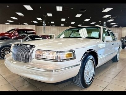Used 1995 Lincoln Town Car Cartier