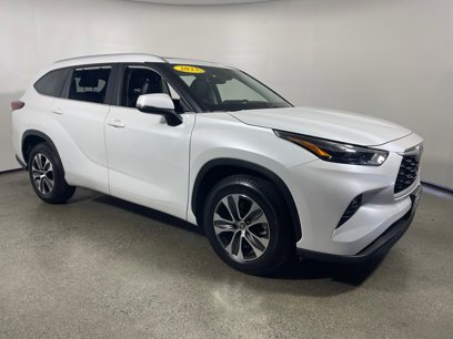 Certified 2023 Toyota Highlander L