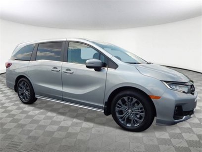 New 2025 Honda Odyssey Touring