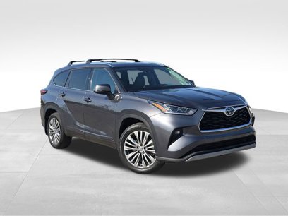 Used 2022 Toyota Highlander Platinum
