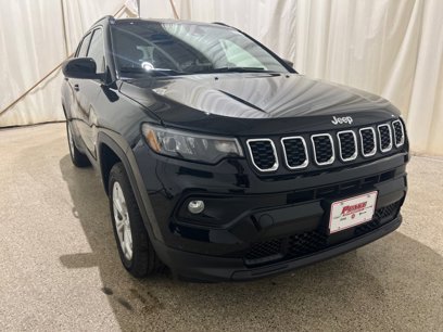 New 2024 Jeep Compass Latitude w/ Convenience Group