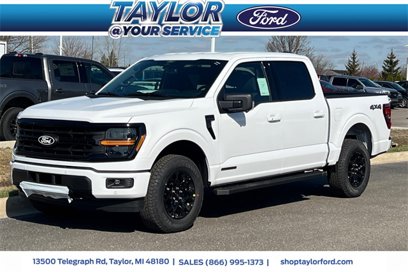 New 2025 Ford F150 XLT w/ Equipment Group 302A MID