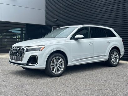 New 2025 Audi Q7 3.0T Premium Plus