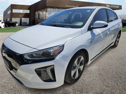 Used 2017 Hyundai Ioniq Limited w/ Limited Ultimate Package 02