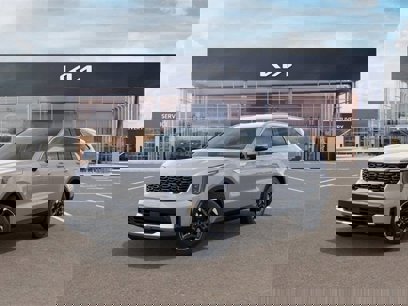 New 2025 Kia Sorento S