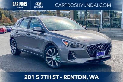 Used 2020 Hyundai Elantra GT w/ Style Package 02