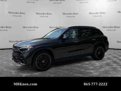 New 2025 Mercedes-Benz GLC 300