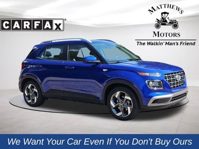 Used 2023 Hyundai Venue SEL w/ Cargo Package