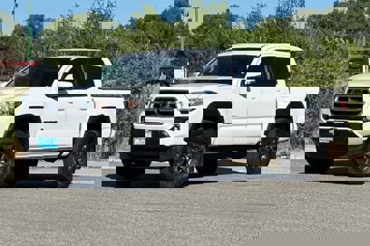 Used 2021 Toyota Tacoma SR5 w/ Trail Edition