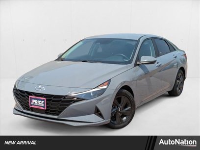 Used 2022 Hyundai Elantra SEL w/ Convenience Package