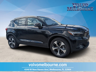 New 2025 Volvo XC40 B5 Plus w/ Protection Package Premier