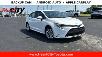 New 2025 Toyota Corolla LE
