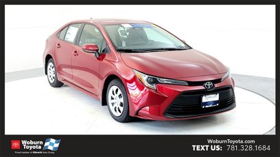 New 2025 Toyota Corolla LE