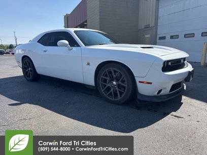 Used 2016 Dodge Challenger R/T Scat Pack w/ Leather Interior Group