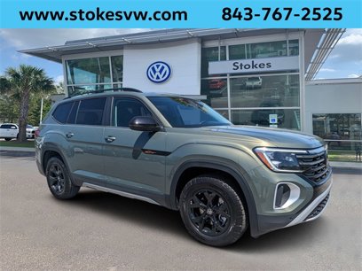 New 2025 Volkswagen Atlas Peak Edition SE