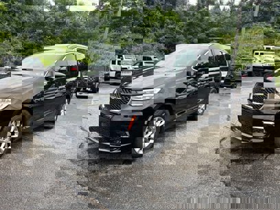 New 2025 Chrysler Pacifica Select