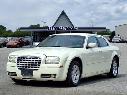 Used 2007 Chrysler 300 Touring w/ Comfort/Convenience Group