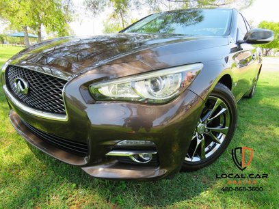 Used 2017 INFINITI Q50 Signature Edition w/ All Weather Package (L93)